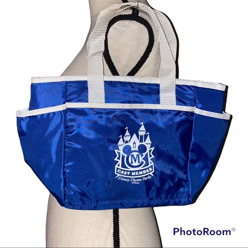 Disney Theme Parks Cast Member blue white lunchbox snack tote preowned